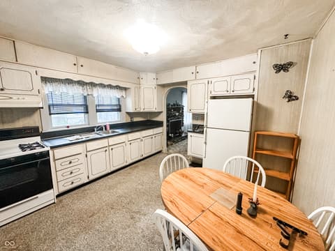Photo of 1811 E 10th Street, Anderson, IN