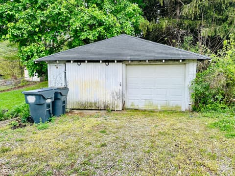 Photo of 1811 E 10th Street, Anderson, IN