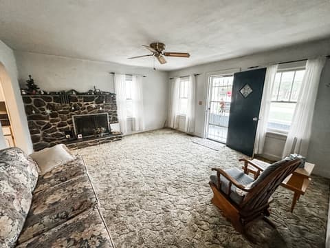 Photo of 1811 E 10th Street, Anderson, IN