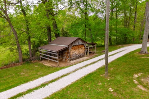 Photo of 6966 E State Road 252, Morgantown, IN