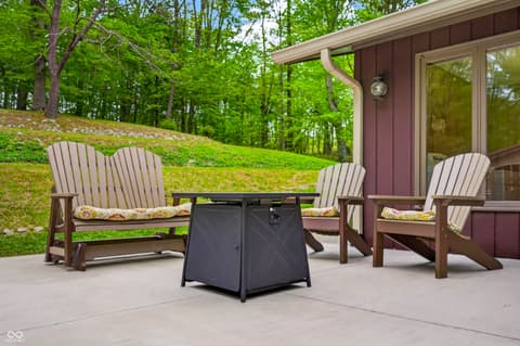 Photo of 6966 E State Road 252, Morgantown, IN