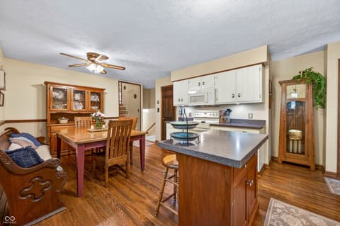 Photo of 6966 E State Road 252, Morgantown, IN