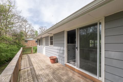 Photo of 9625 W River Valley Road, Yorktown, IN