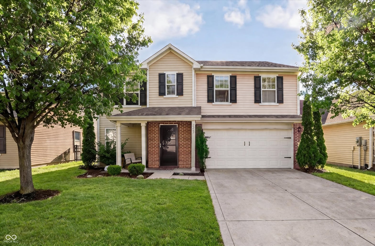 Photo of 2247 Cedarmill Drive, Franklin, IN