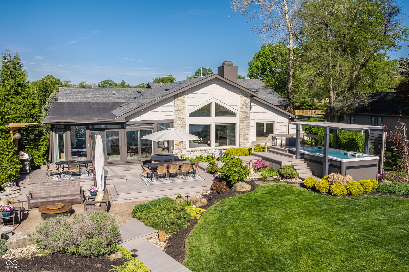 Photo of 4951 Fall Creek Road, Indianapolis, IN
