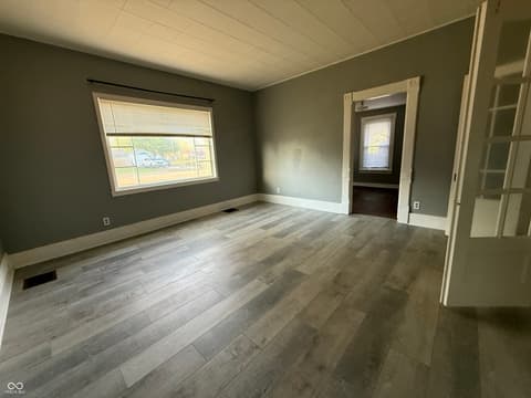 Living room at 207 E Pine Street, New Market, IN