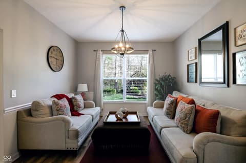 Living room at 10328 Ridge Line Court, Indianapolis, IN