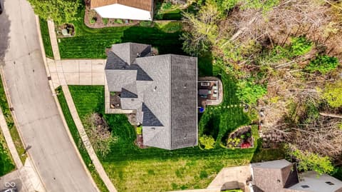 Aerial view at 10328 Ridge Line Court, Indianapolis, IN