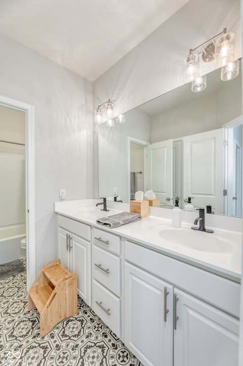 Photo of 13032 Minden Drive, Fishers, IN