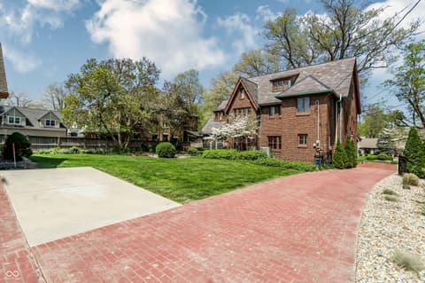 Photo of 403 E Wabash Avenue, Crawfordsville, IN