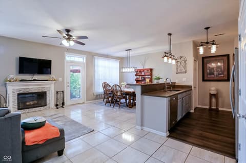 Photo of 11260 Fonthill Drive, Indianapolis, IN