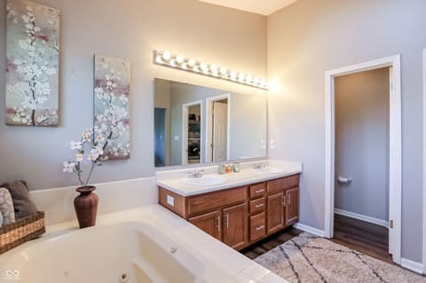 Photo of 11260 Fonthill Drive, Indianapolis, IN