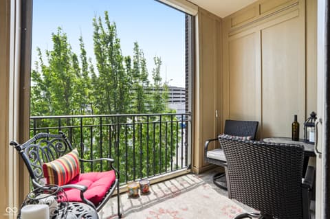Balcony — 450 E Ohio Street, Indianapolis, IN