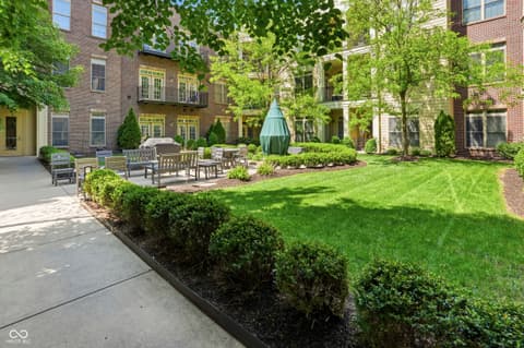 Community — 450 E Ohio Street, Indianapolis, IN