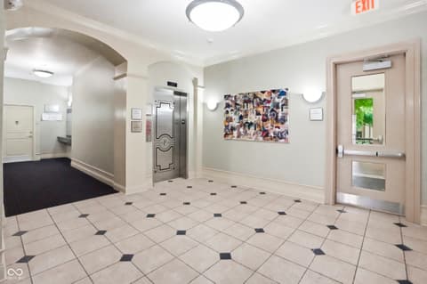 Foyer at 450 E Ohio Street, Indianapolis, IN
