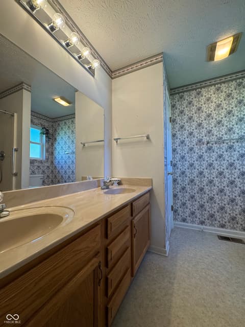 Photo of 1207 N Monroe Way, Rushville, IN