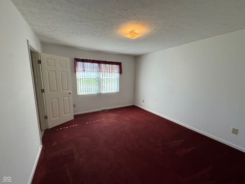 Photo of 1207 N Monroe Way, Rushville, IN