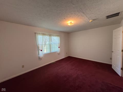 Photo of 1207 N Monroe Way, Rushville, IN