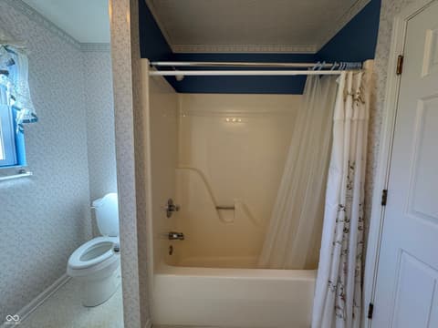 Photo of 1207 N Monroe Way, Rushville, IN