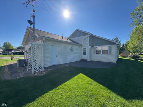 Photo of 1207 N Monroe Way, Rushville, IN