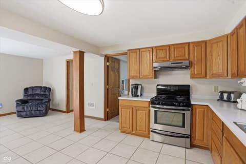 Photo of 113 King Arthur Drive, Franklin, IN