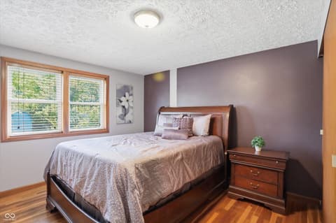 Photo of 113 King Arthur Drive, Franklin, IN