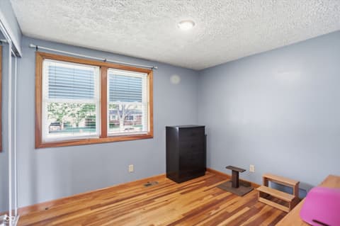 Photo of 113 King Arthur Drive, Franklin, IN