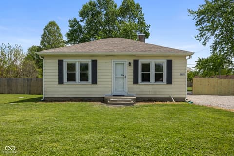 5429 W Mooresville Road
