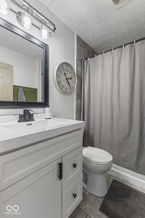 Photo of 5429 W Mooresville Road, Indianapolis, IN