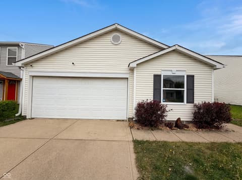 Photo of 6747 Waverhill Drive, Indianapolis, IN