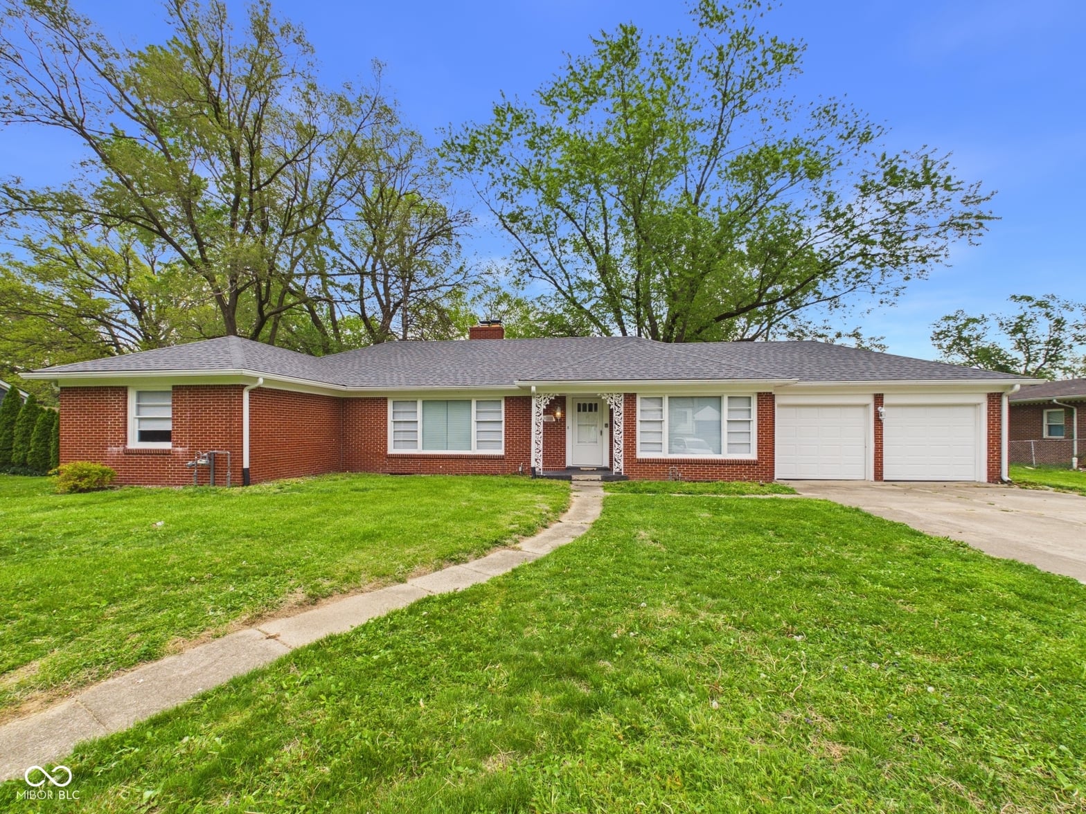 Photo of 1914 Drexel Drive, Anderson, IN