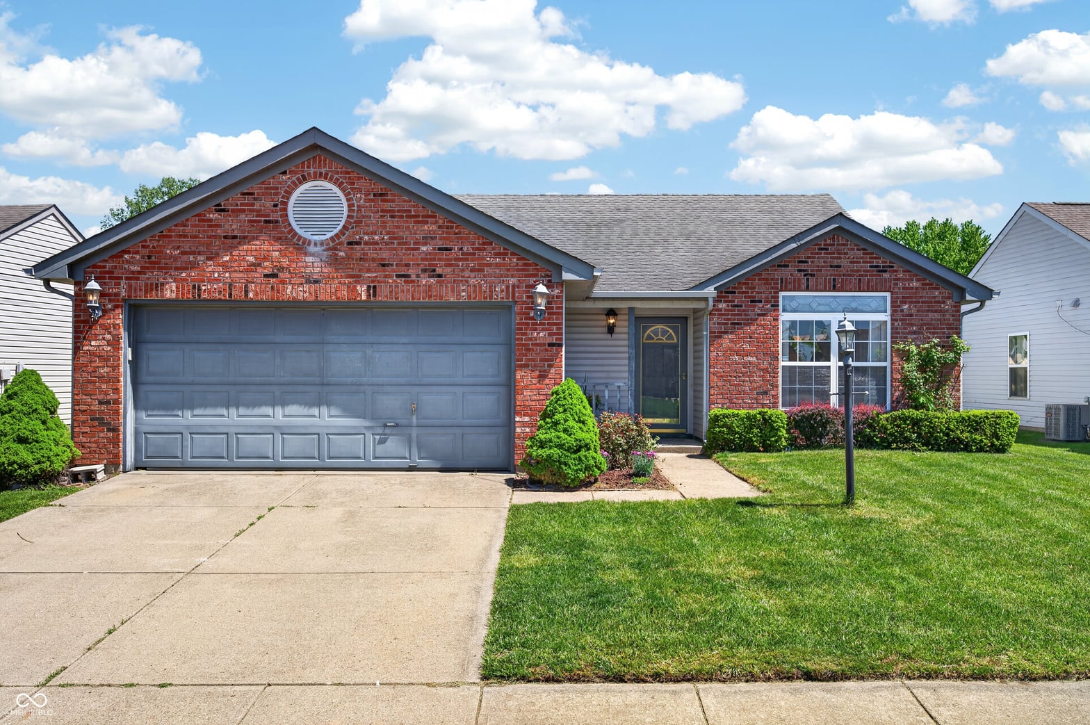 Photo of 1547 Millridge Drive, Greenwood, IN