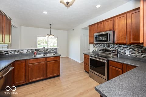 Kitchen at 1128 Red Dunes Run, Avon, IN
