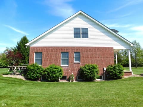Photo of 1481 S County Road 60 E, Greensburg, IN