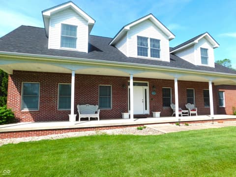 Photo of 1481 S County Road 60 E, Greensburg, IN