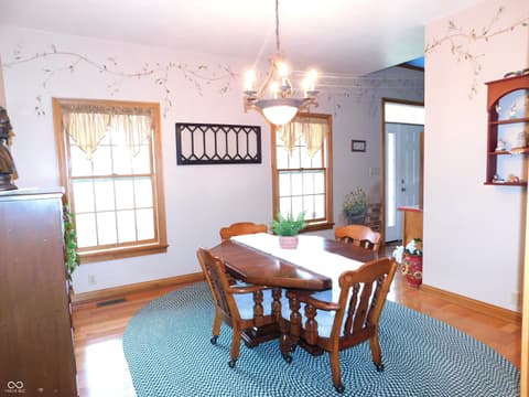Photo of 1481 S County Road 60 E, Greensburg, IN