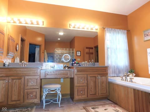 Photo of 1481 S County Road 60 E, Greensburg, IN