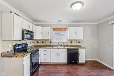 Kitchen at 5729 Decatur Ridge Drive, Indianapolis, IN