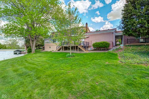 Photo of 3806 N Foxcliff Drive E, Martinsville, IN