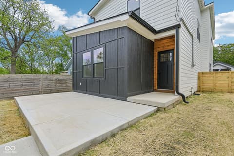 Outdoor living area at 1518 Spruce Street, Indianapolis, IN