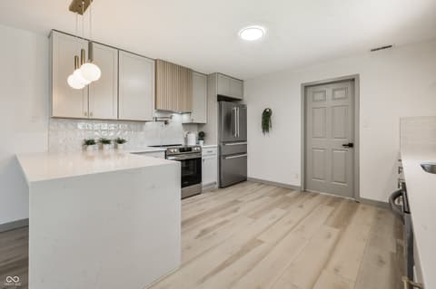 Kitchen at 302 E Brunswick Avenue, Indianapolis, IN