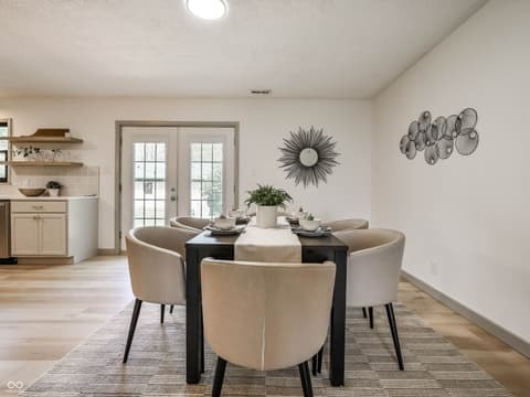 Dining room at 302 E Brunswick Avenue, Indianapolis, IN