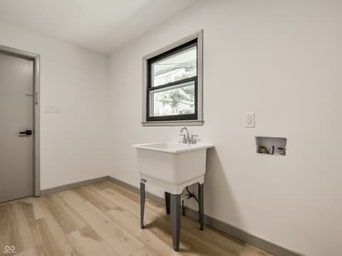 Laundry room at 302 E Brunswick Avenue, Indianapolis, IN