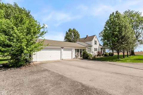 Front exterior at 9796 W 300 S, Lapel, IN
