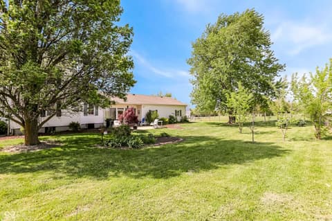 Yard at 9796 W 300 S, Lapel, IN