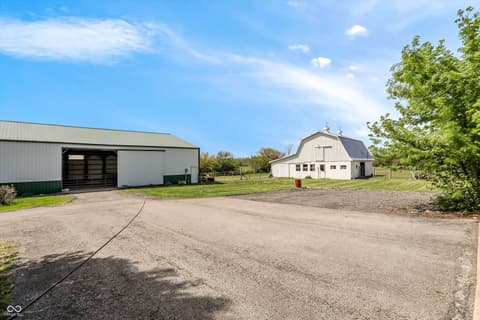 Out Buildings — 9796 W 300 S, Lapel, IN