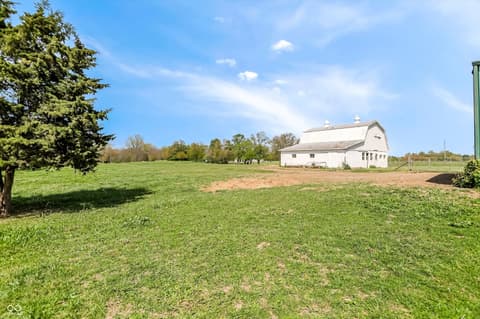 Yard at 9796 W 300 S, Lapel, IN