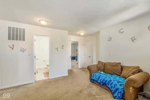 Sitting Room — 7510 Bolero Court, Camby, IN