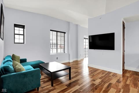 Living room at 825 N Delaware Street, Indianapolis, IN