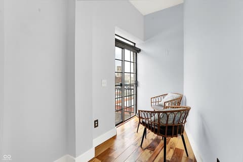 Sitting Room — 825 N Delaware Street, Indianapolis, IN